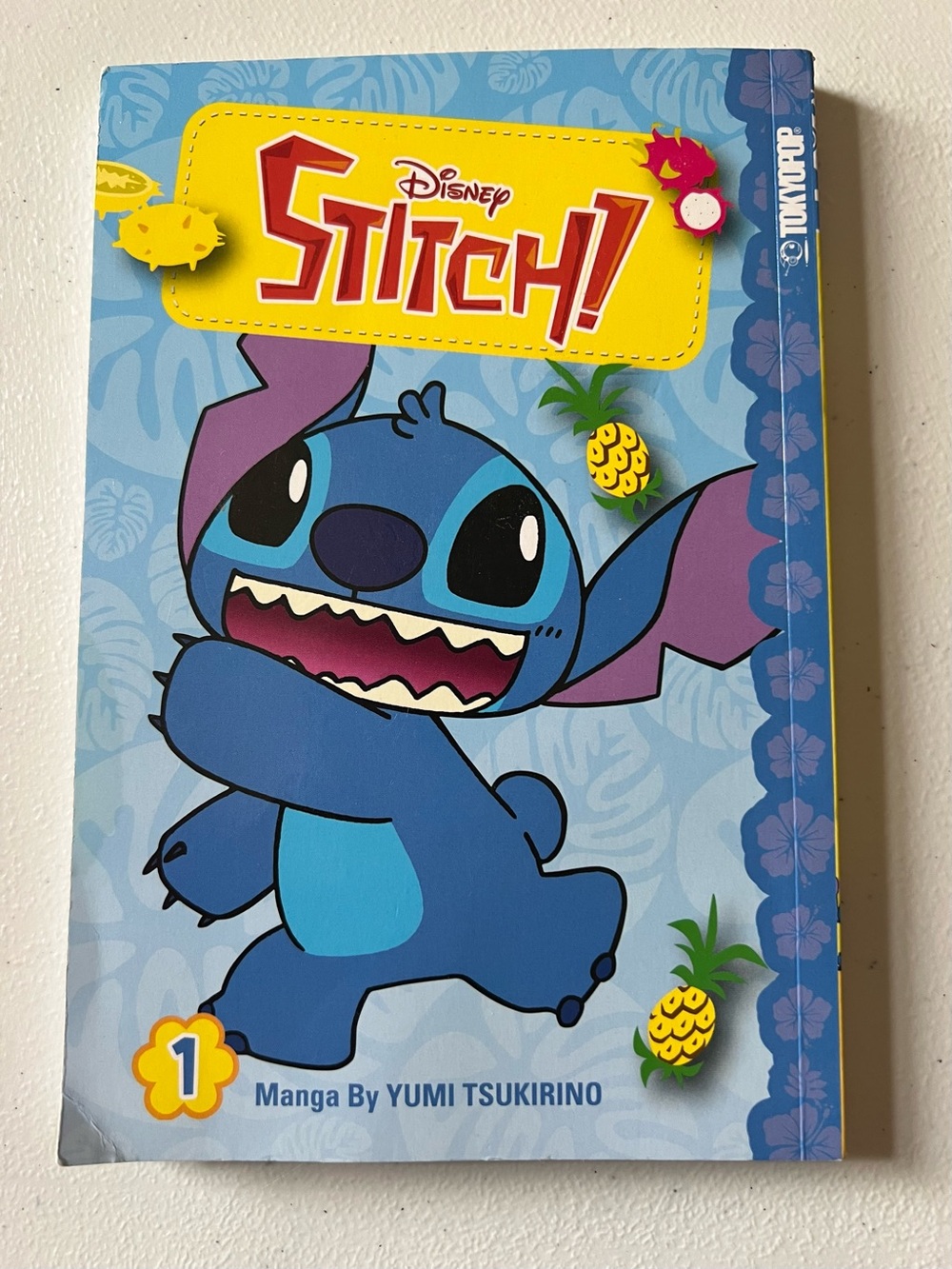Disney Stitch! Manga Volume 1 by Yumi Tsukirino Book